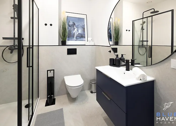 Apartment And Blue Haven *